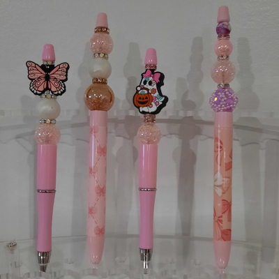 Octobre rose crayon